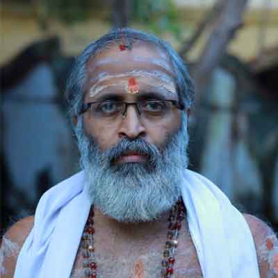 Satheeshan Namboothripad, Chief Priest